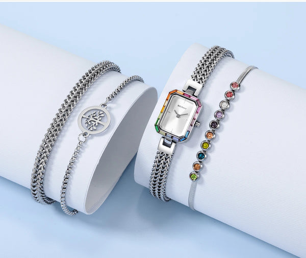 Montre Rectangle et de trois bracelets assortis pour femme