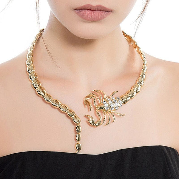 Clamanta Beauty Collier ras du cou en forme de scorpion en strass