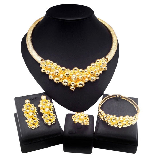 Clamanta Beauty Model-4 collier design simple et chic en plaqué or italien pour femmes