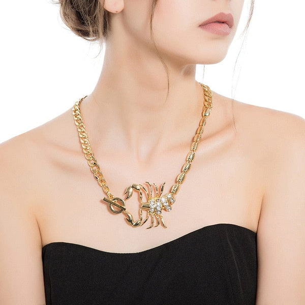 Clamanta Beauty Or 2 Collier ras du cou en forme de scorpion en strass