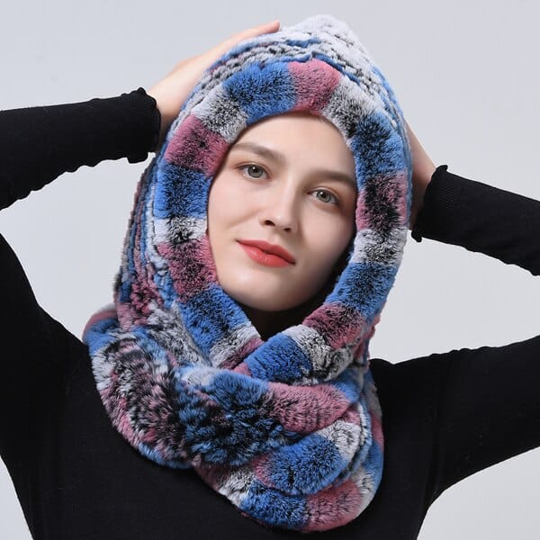 Clamanta Beauty Rose Chapeau à capuche tricoté en fourrure