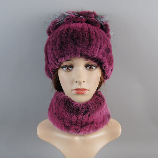 ClamantaBeauty  0 Rose Bonnet et écharpe en fourrure