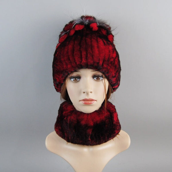 ClamantaBeauty  Rouge Chapeau et écharpe en fourrure